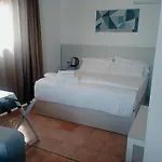 Q 4*