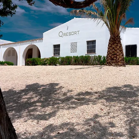 Ξενοδοχείο Q